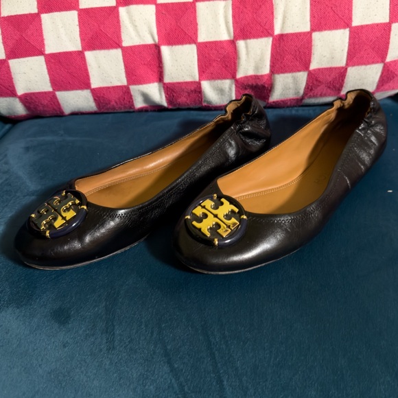 Tory Burch Gold Multi Logo Ballet Flat - Perfect Black - Size 11 - Picture 4 of 9